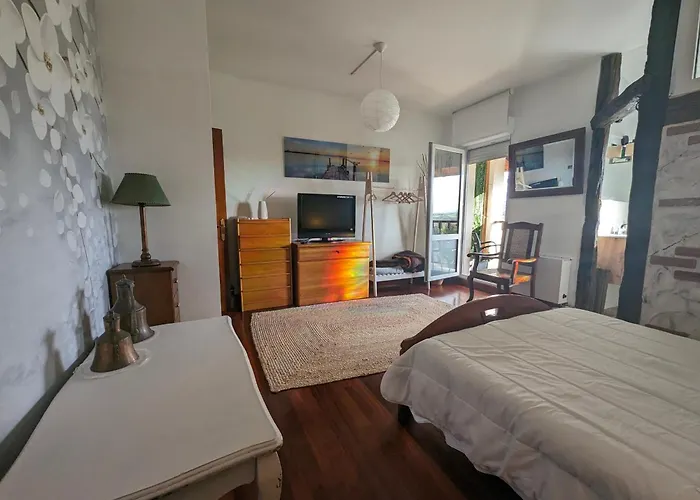 Casa Rural Bilbao Caserio Gondra Alquiler Habitaciones